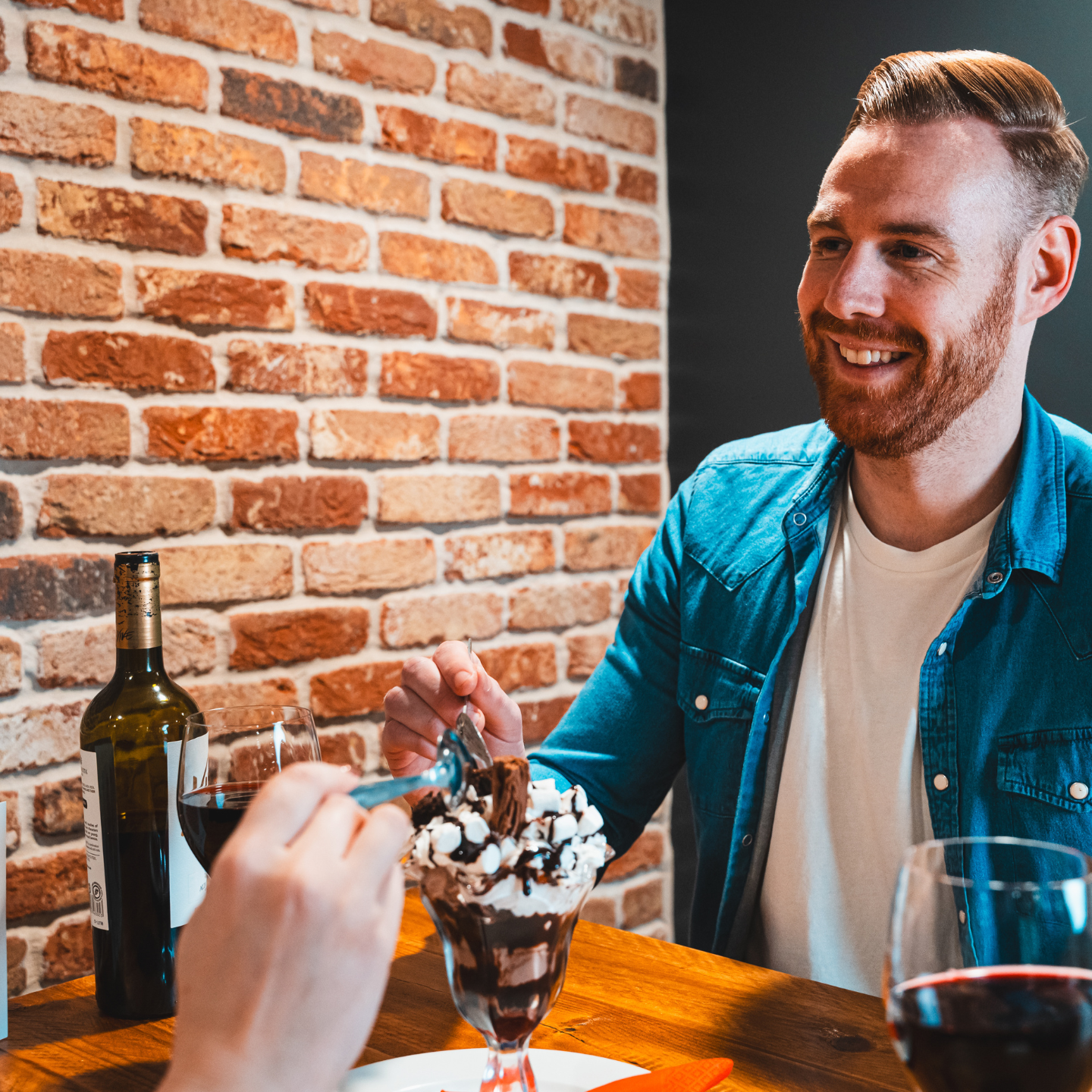 Valentine’s Weekend Dining & Treat Menu at The Keepers Lodge in Leicester