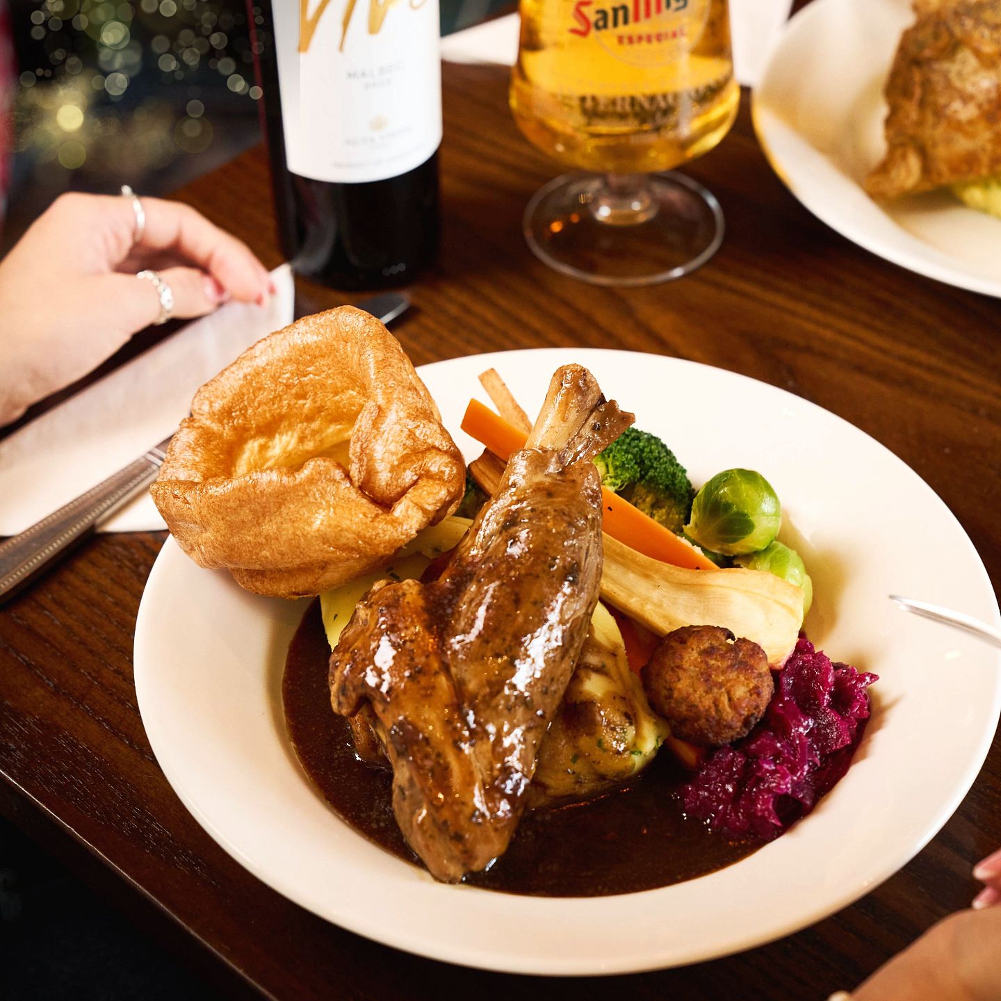 Christmas Day 2025 Lunch, Dinner & Dining at The Keepers Lodge in Leicester